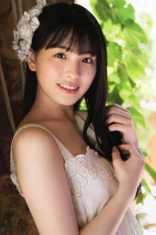 Momoko Ozono 大園桃子, UTB 2021.10 (アップトゥボーイ 2021年10月号)