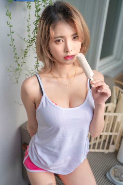 Yeon 효연, [FANDING] Girlfriend