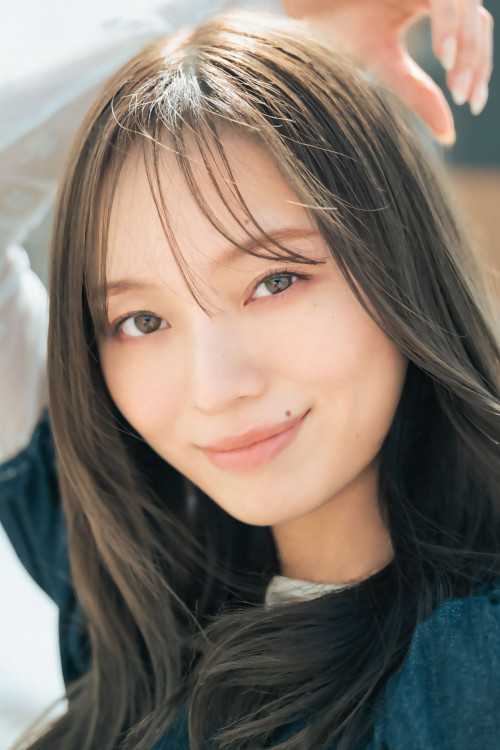 Minami Umezawa 梅澤美波, Shonen Magazine 2024 No.24 (週刊少年マガジン 2024年24号)