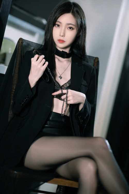 Cosplay 许岚LAN 黑丝西装