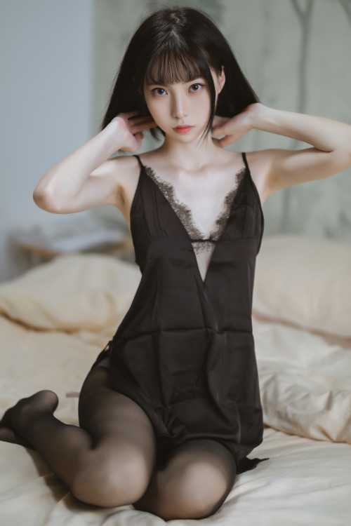 Cosplay 许岚LAN 黑色蕾丝睡衣