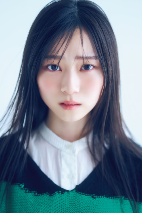 Shizuki Yamashita 山下瞳月, Shonen Magazine 2025 No.18 (週刊少年マガジン 2025年18号)