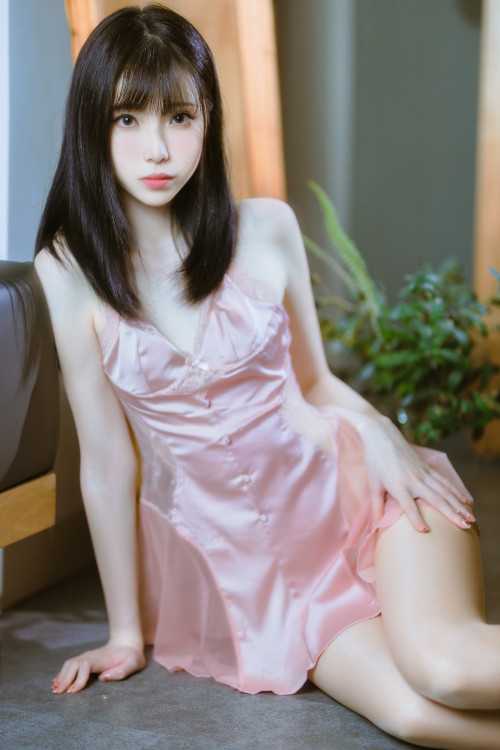 Cosplay 许岚LAN 半透粉纱