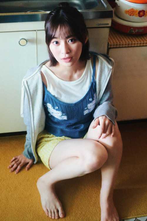 Nanaka Tomita 冨田菜々風, BRODY 2025 No.02 (ブロディ 2025年2月号)