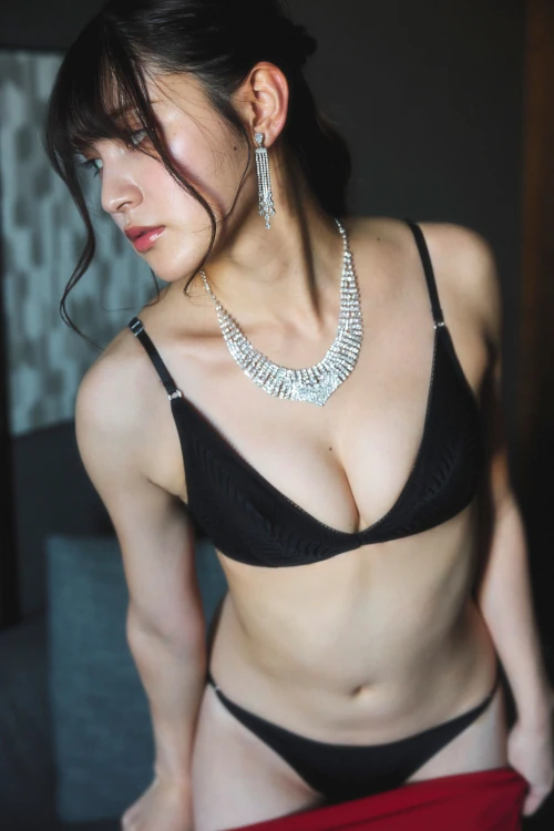 Yui Kojina 神志那結衣, SPA！デジタル写真集 「赤いドレスを脱いだら……」 Set.01