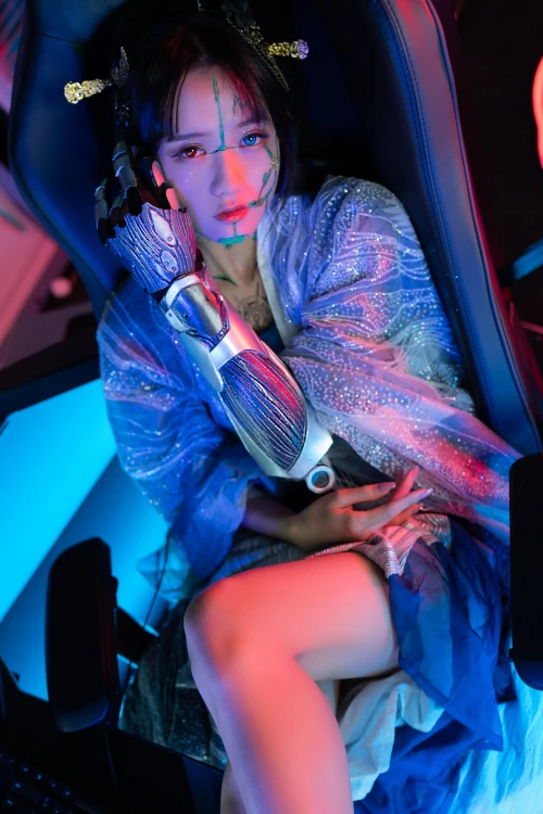 Cosplay 兔子Zzz不吃胡萝卜 & Future Princess Device 未来姬器