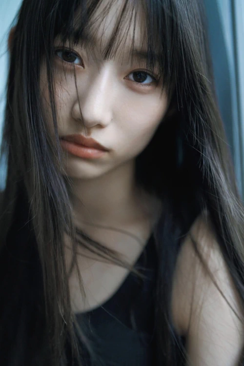 Hayasaki Suzuki 早﨑すずき, B.L.T Graph 2025年10月号 Vol.112