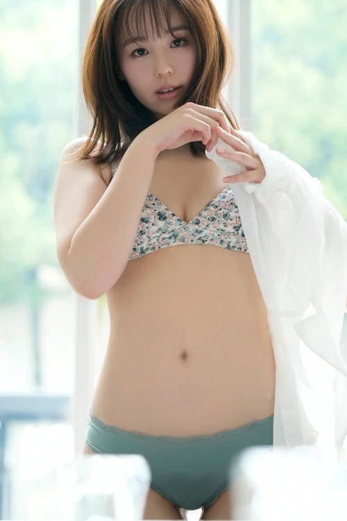 Rina Koike 小池里奈, Sabra No.001 2024年秋号